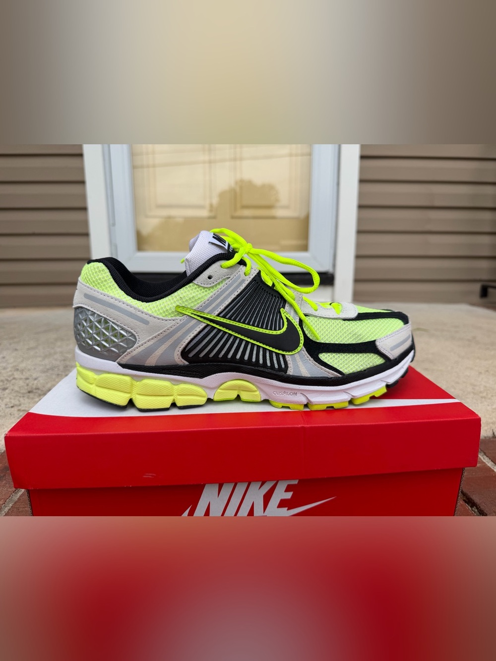 Nike Zoom Vomero 5 ‘Life Lime’ FB9149-701
